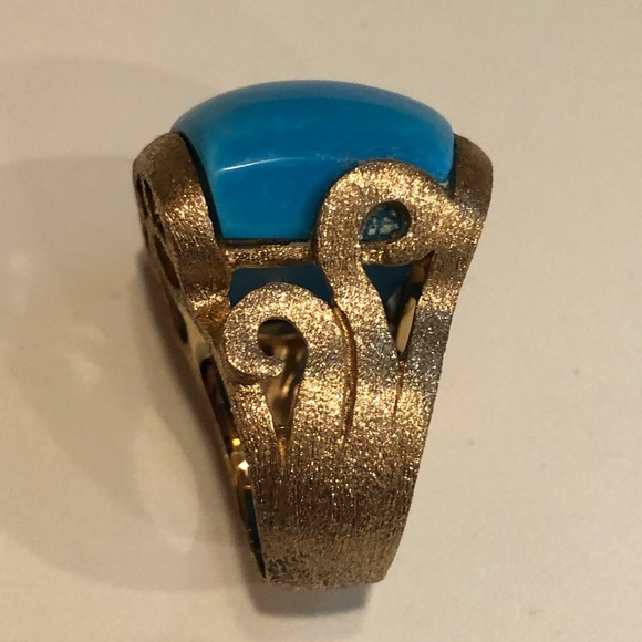 Blue Howlite Gold Statement Ring - Picture 8 of 15